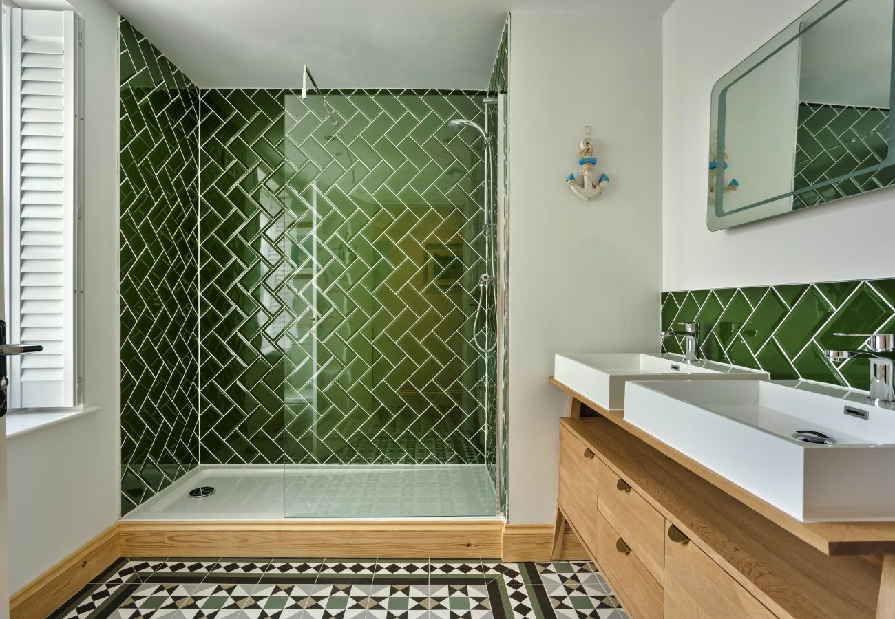 Cottage in Walney - Lighthouse Cottage