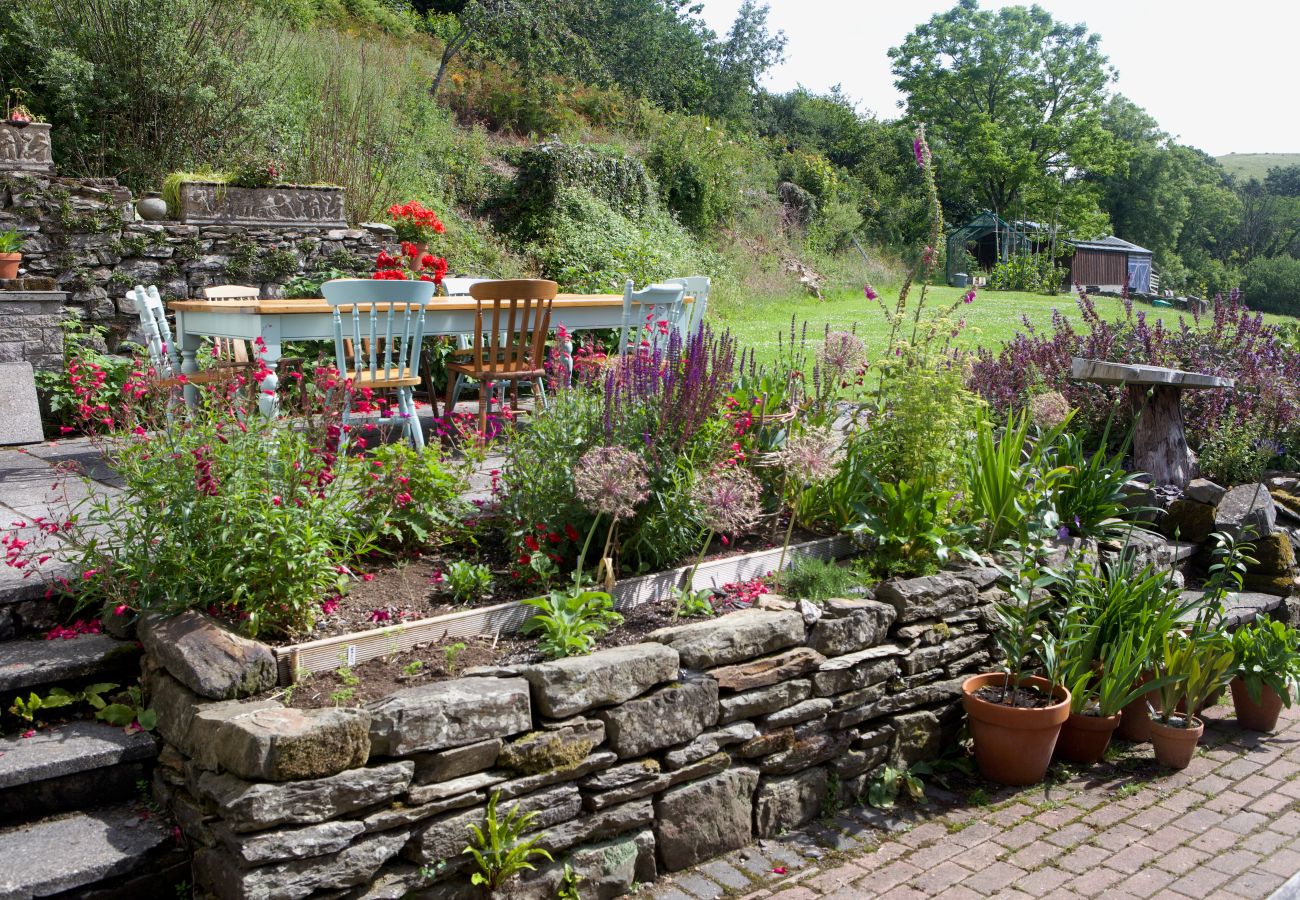 Cottage in West Down - Lower Aylescott Farmhouse