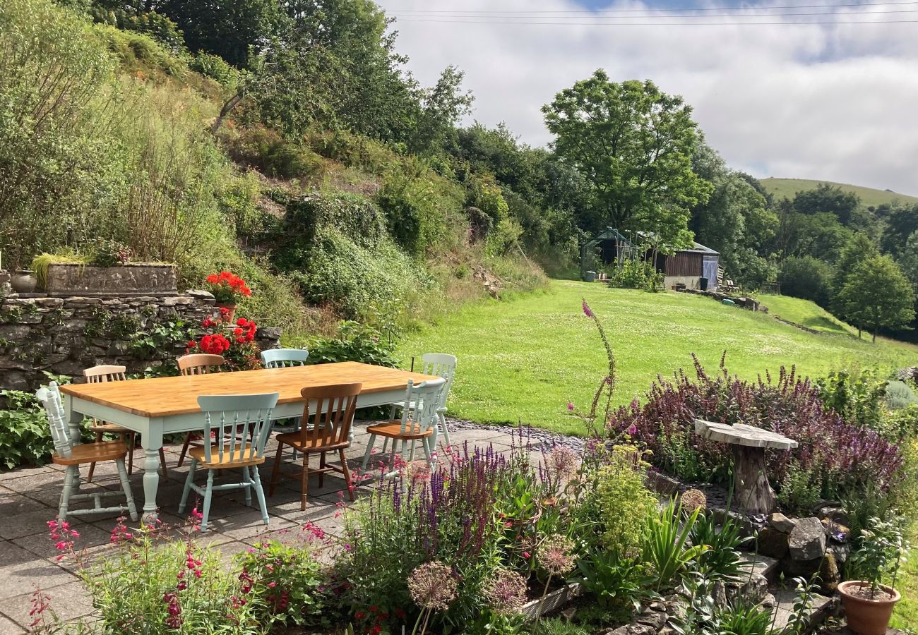 Cottage in West Down - Lower Aylescott Farmhouse