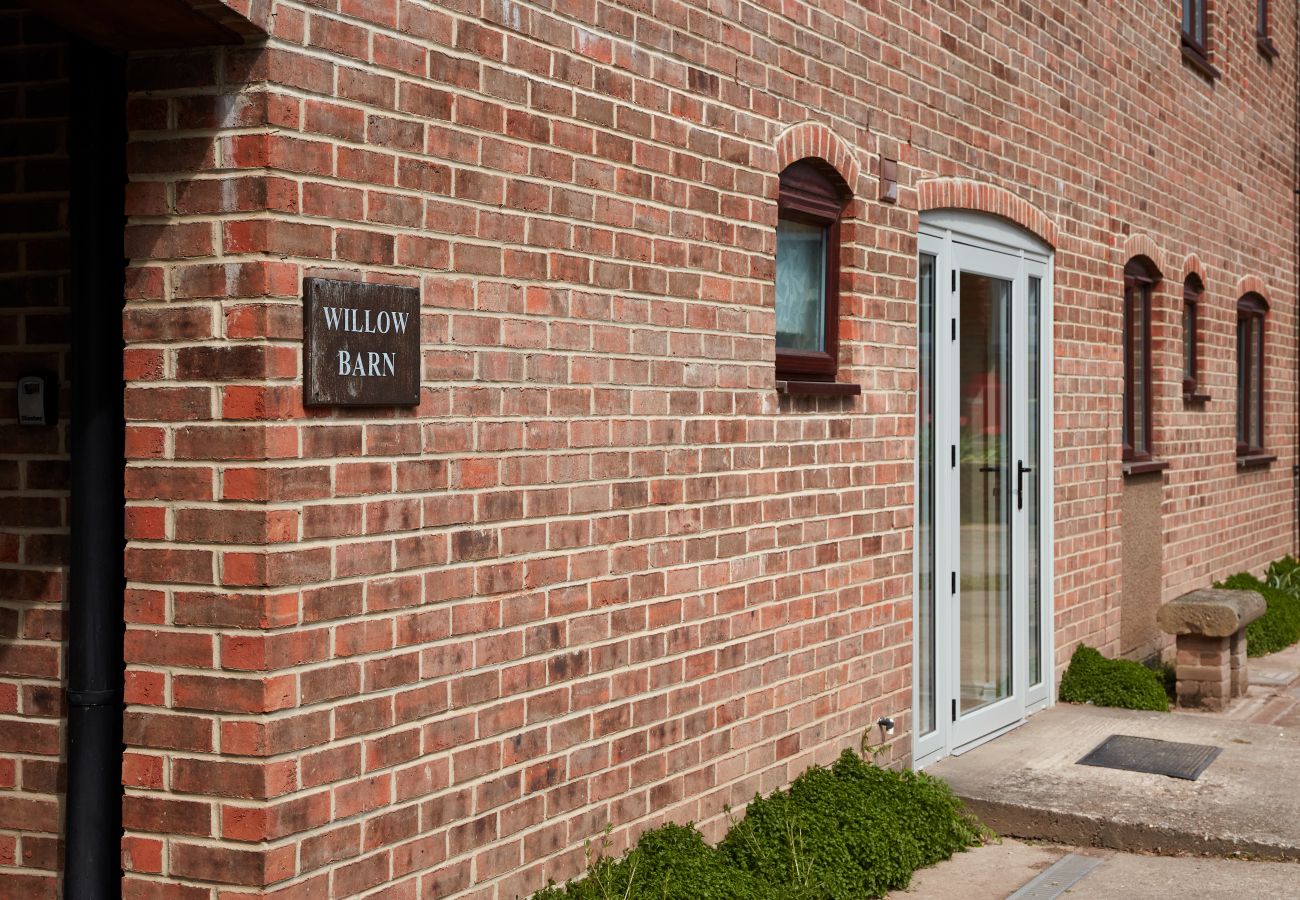 Cottage in Ashbourne - Willow Barn