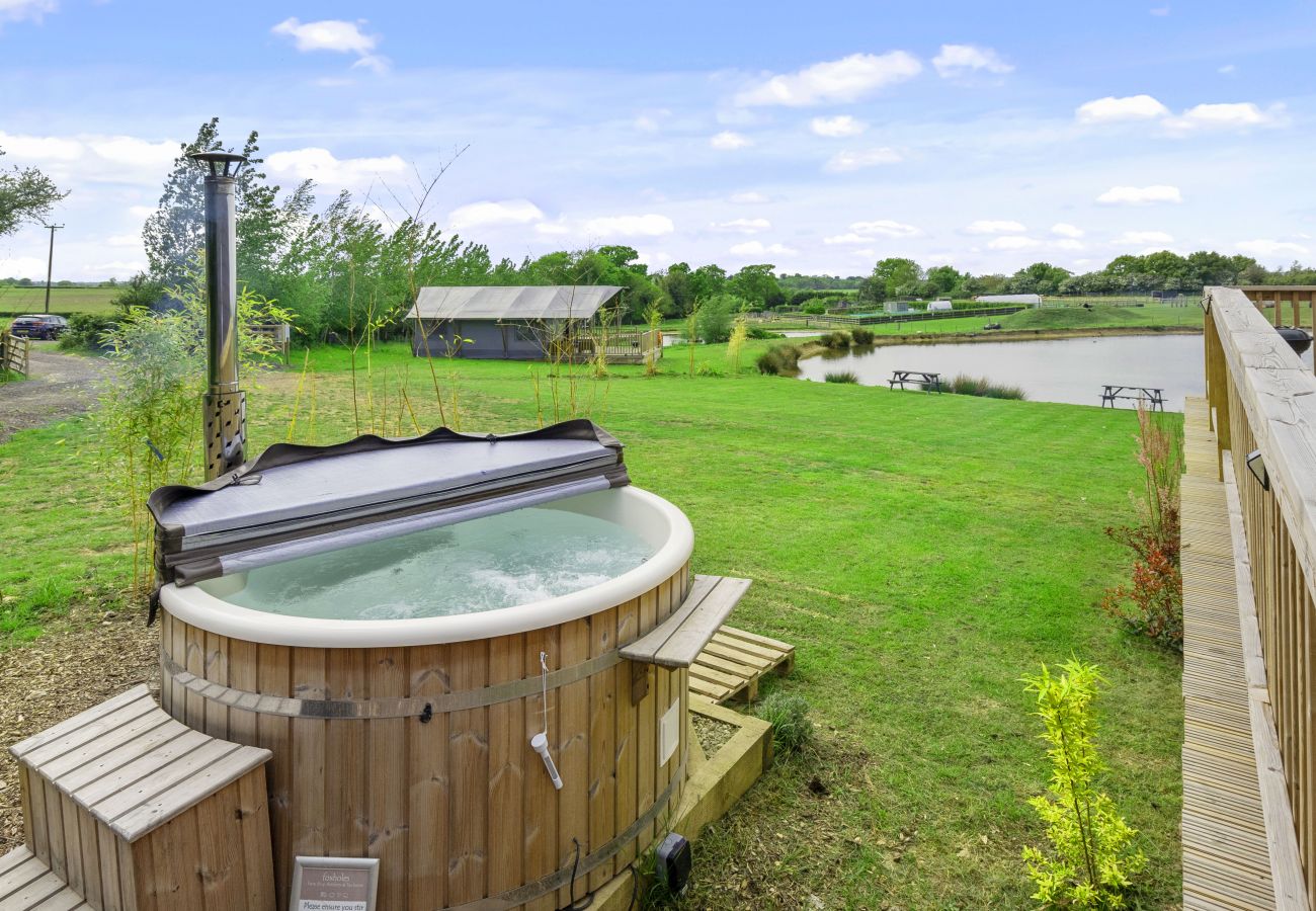 Chalet in Hertford - The Highland Camping Pod