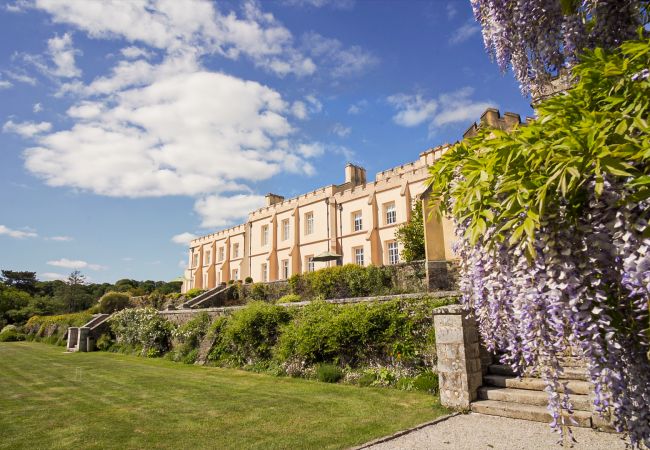 Finca in Saltash - Historic Castle on River Tamar Finca in Saltash - Historic Castle on River Tamar