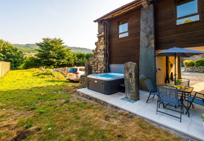 Cottage in Dolgellau - Idris Barn (Helm y Llwyn Barn)