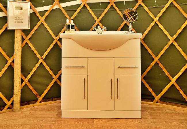 Chalet in Auchterarder - Heather Yurt Chalet in Auchterarder - Heather Yurt