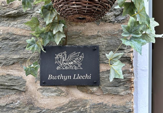 Huis in Blaenau Ffestiniog - Bwthyn Llechi (Slate Cottage)