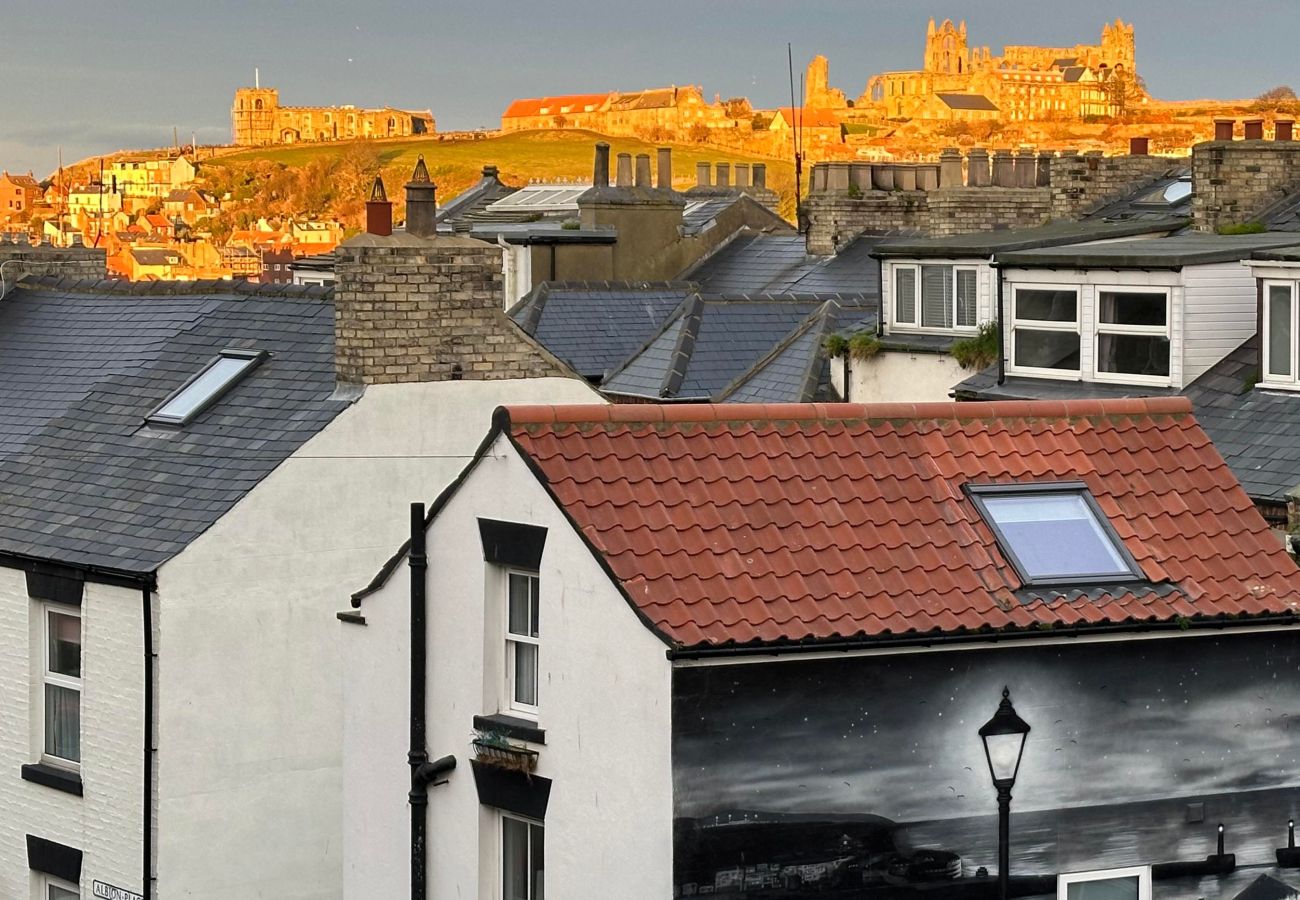 Cottage in Whitby - Albion Cottage