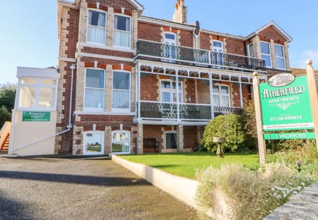 Appartement in Paignton - Atherfield Apartments No. 4  - Lawn Side