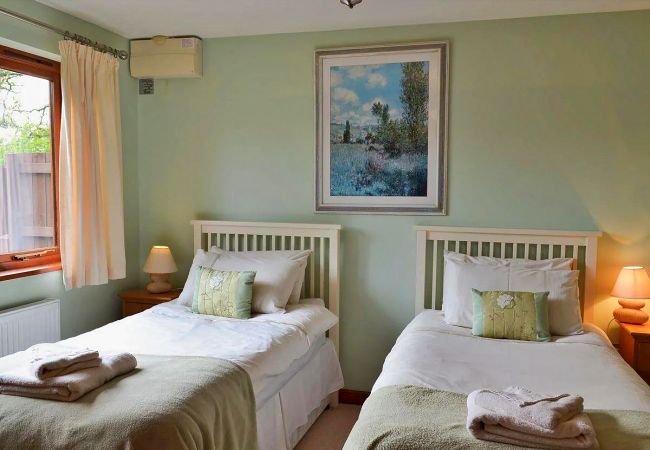 Cottage in Bovey Tracey - Little Dunley - Oaktree Cottage