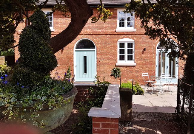 Cottage in Breedon-on-the-Hill - No.1 Meynell Mews