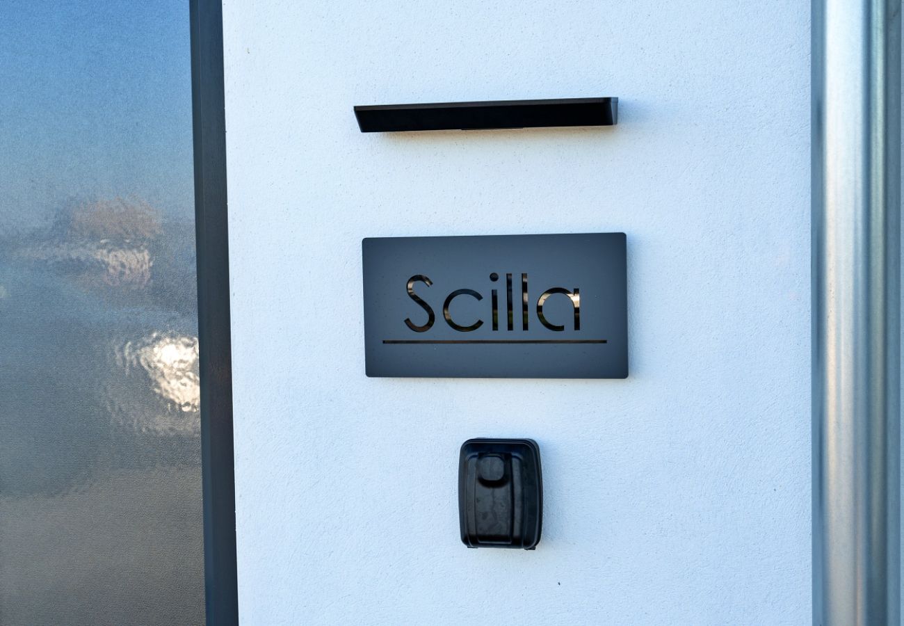 Huis in The Lizard - Scilla