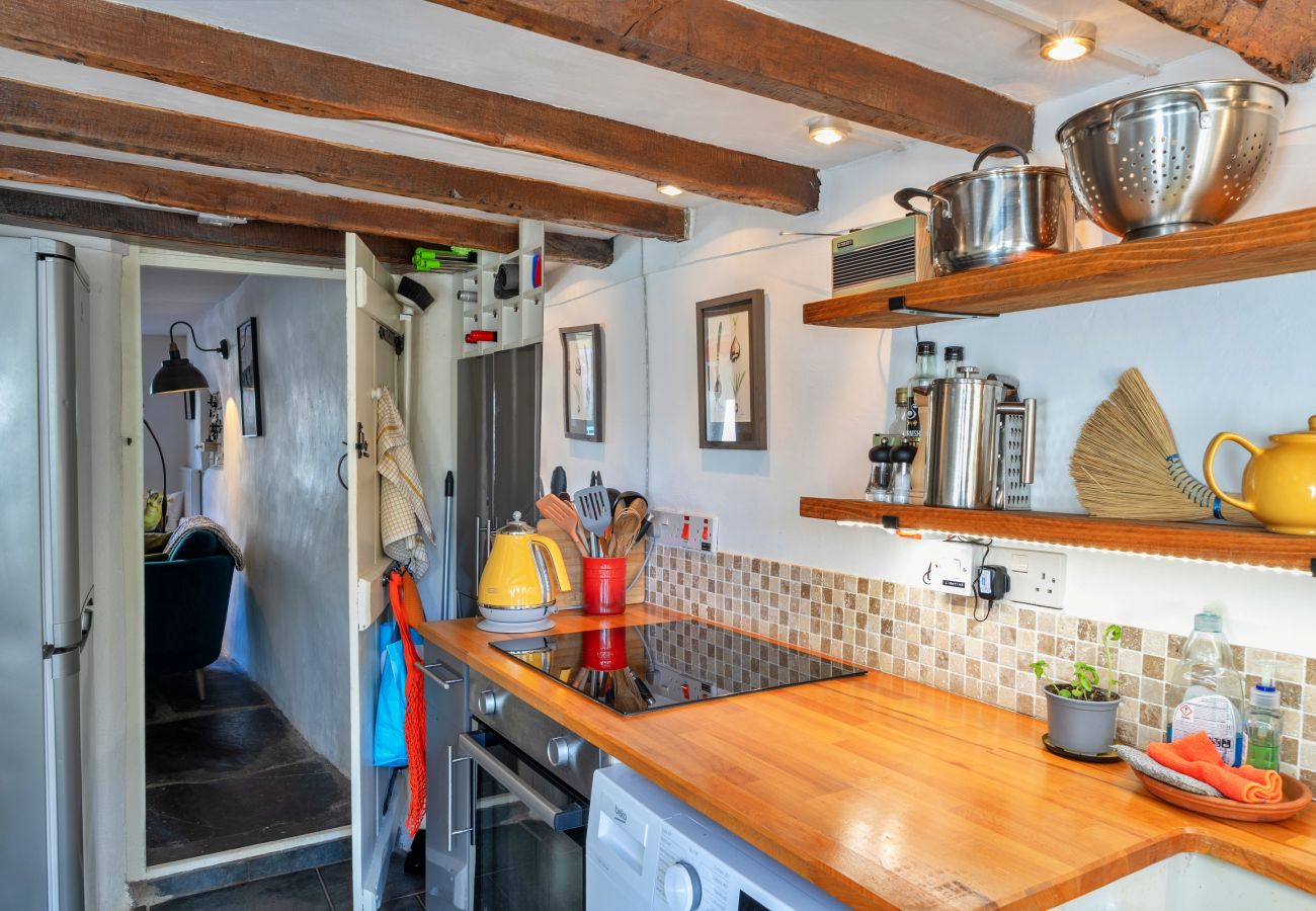 Cottage in Launceston - Bre Stefan