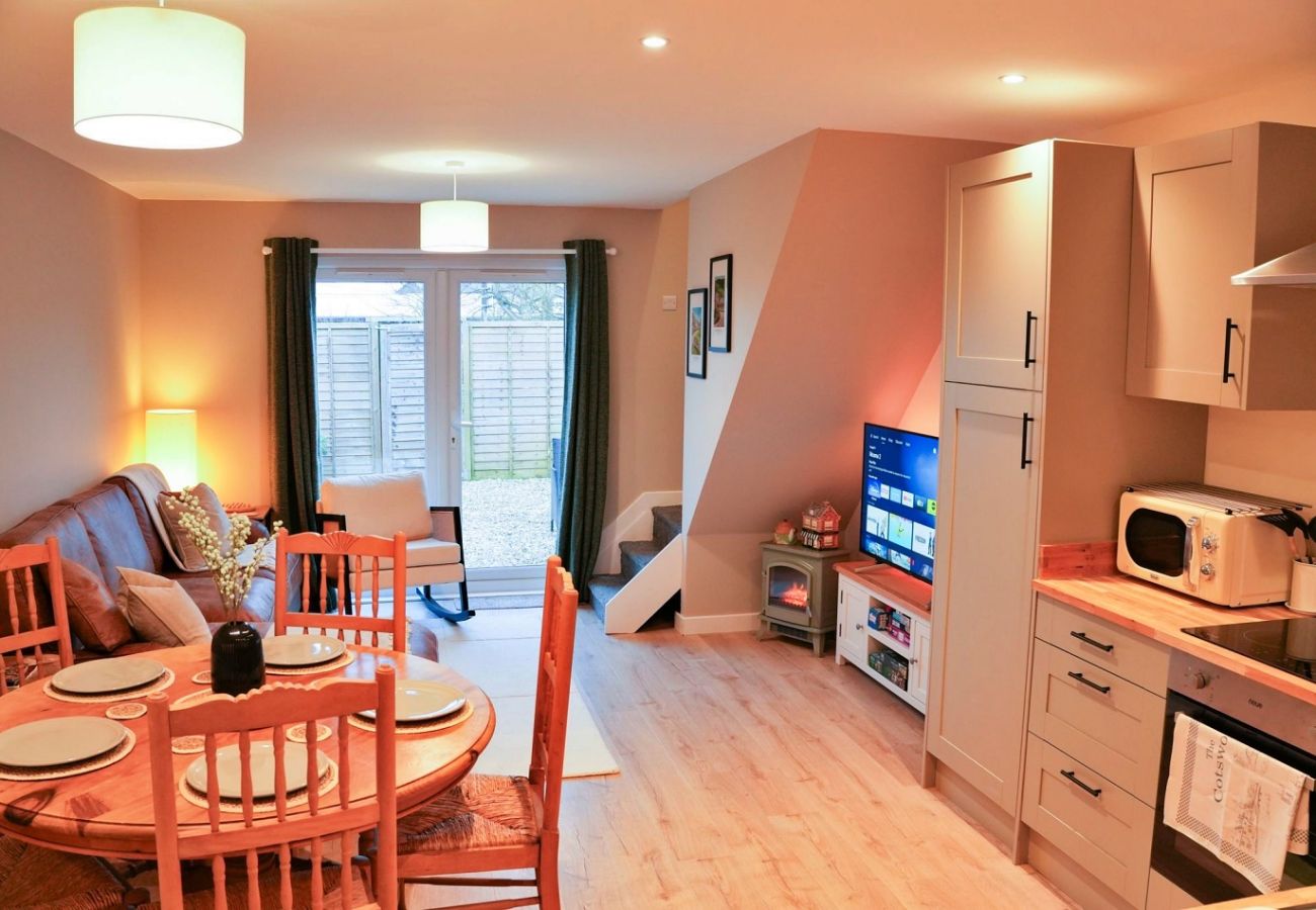 Huis in Bourton-on-the-Water - No. 8 Meadow Retreat