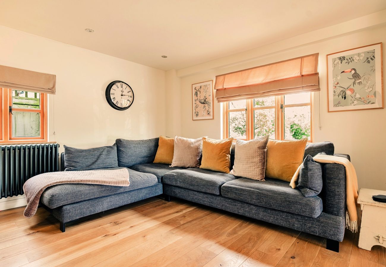Cottage in Tewkesbury - Windfall Cottage