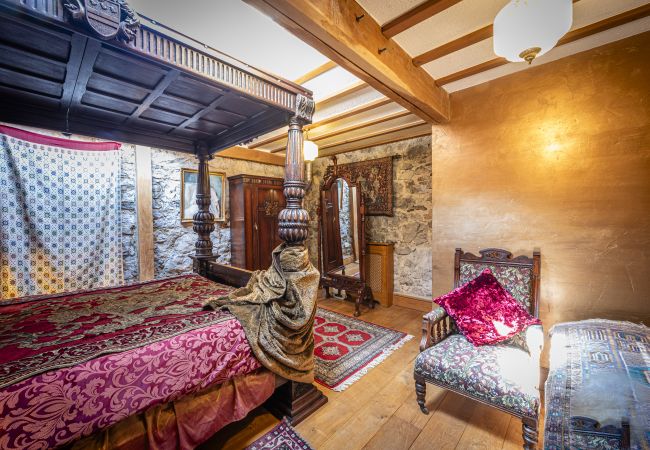 Cottage in Abergele - Hen Wrych Hall Tower Cottage in Abergele - Hen Wrych Hall Tower