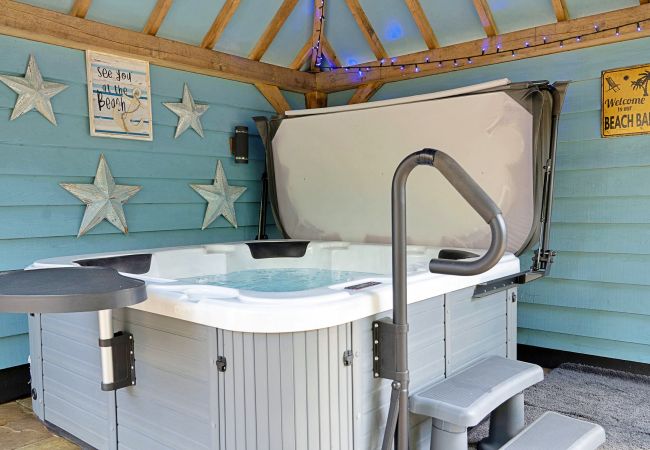 Cottage in Tansley - The Potting Shed Cottage in Tansley - The Potting Shed