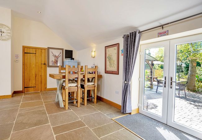 Cottage in Tansley - The Potting Shed Cottage in Tansley - The Potting Shed