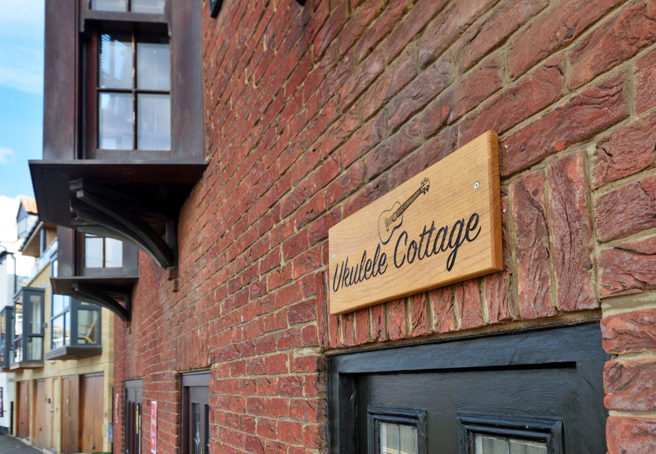 Cottage in Whitby - Ukulele Cottage