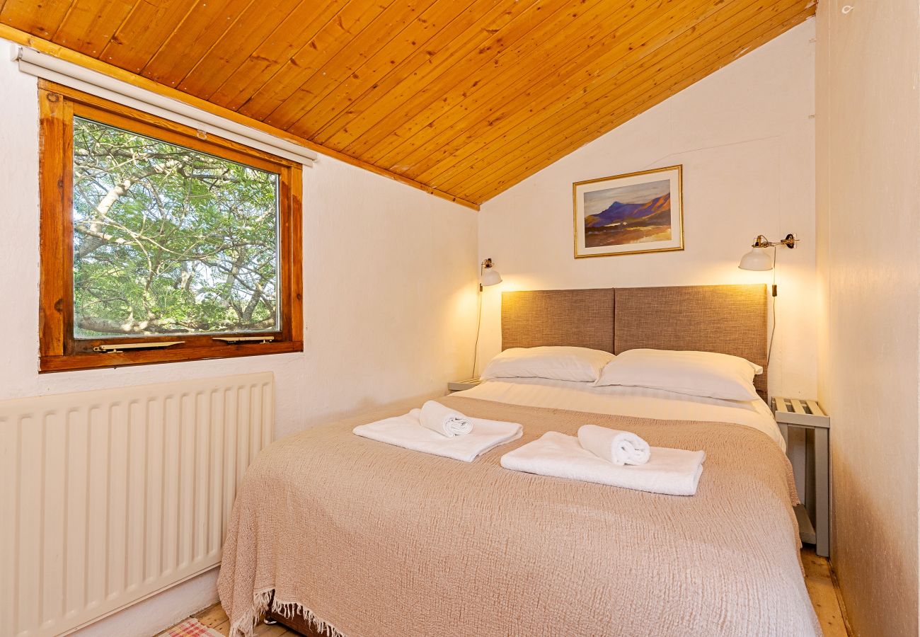 Houten huisje in Solva - The Tree House