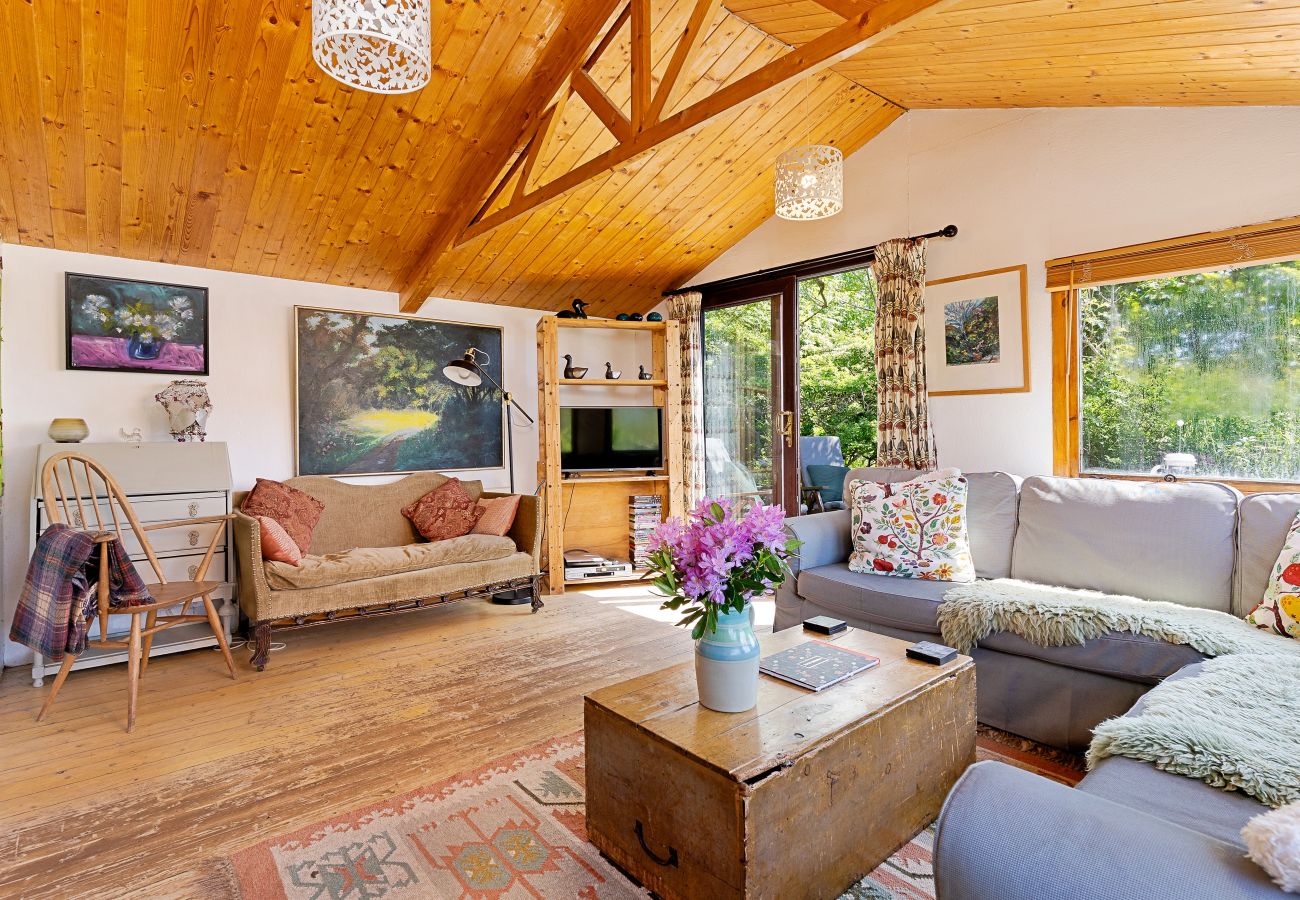 Houten huisje in Solva - The Tree House