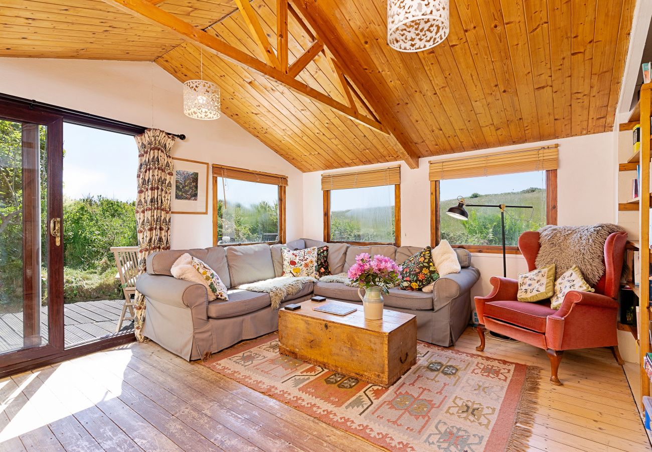 Houten huisje in Solva - The Tree House