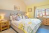 Cottage in Cardigan - Yr Hen Llaethdy