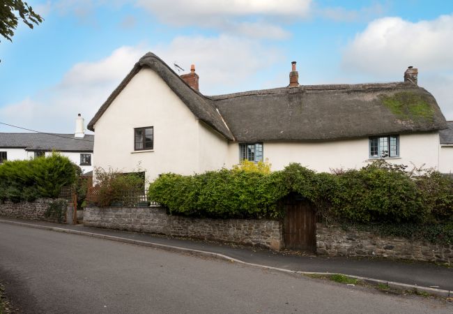  in Exbourne - Town Farm Cottage