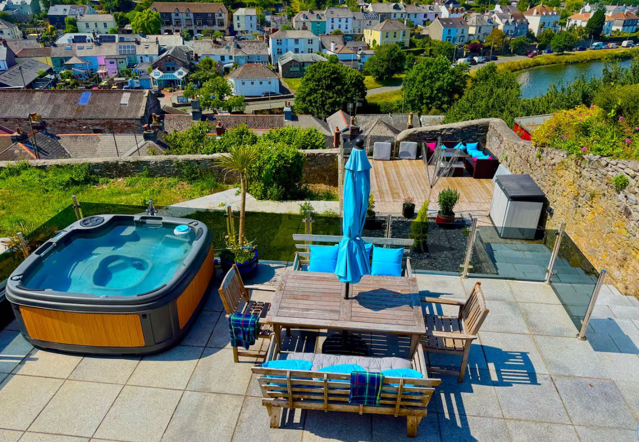 Huis in Millbrook - High Cross House