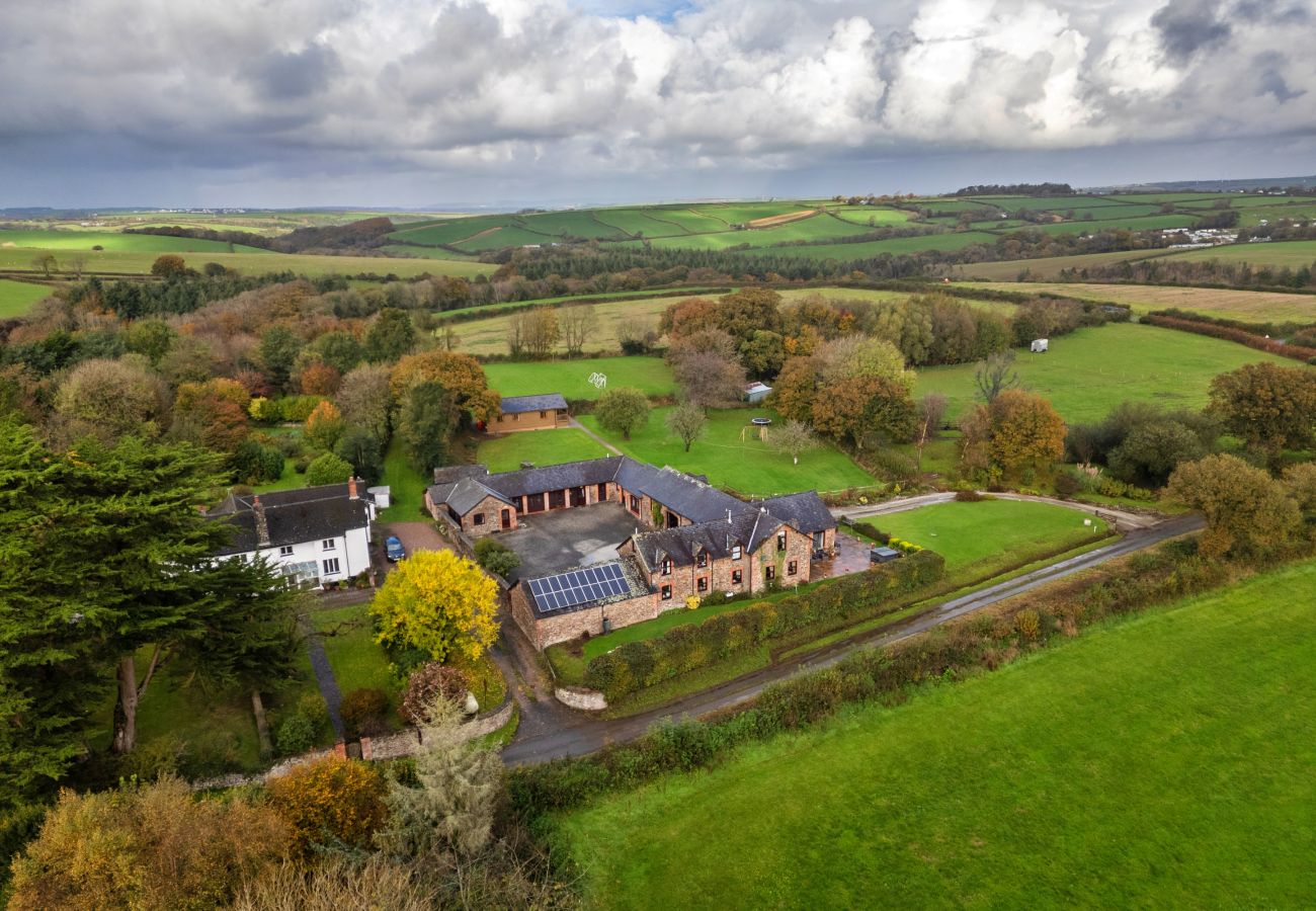 Cottage in Torrington - Old Nog Cottage, Stowford