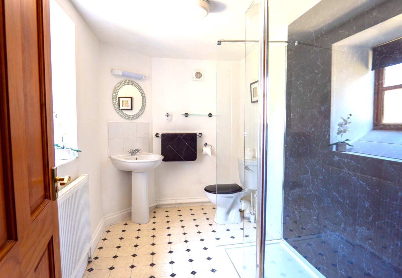 Cottage in Widemouth Bay - Fields Barn