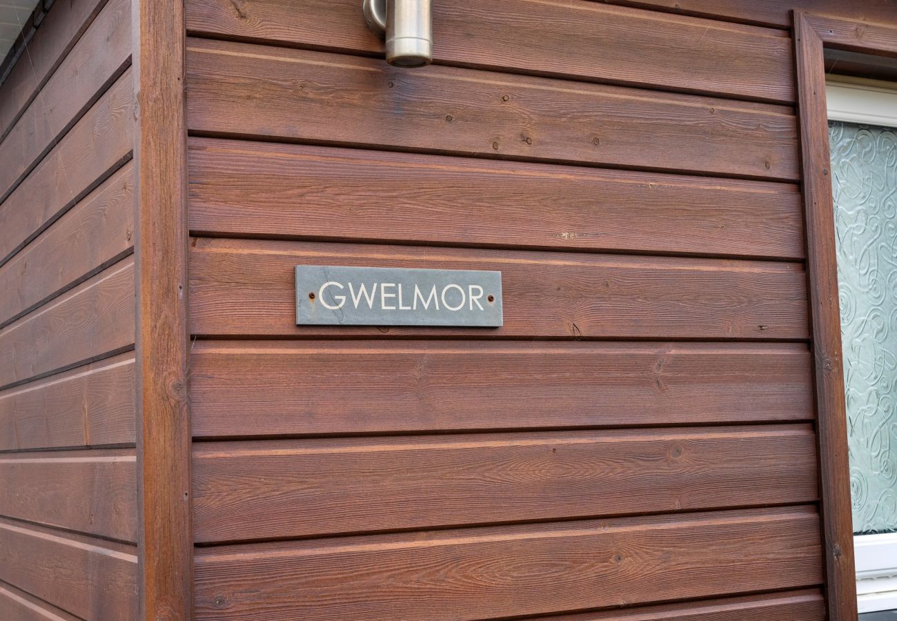 Bungalow in Widemouth Bay - Gwelmor