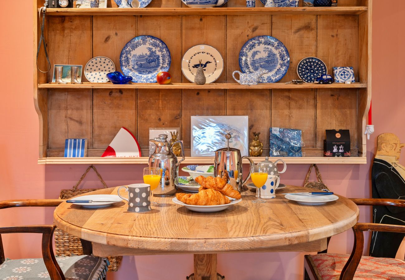 Cottage in Brayford - Church House Annexe