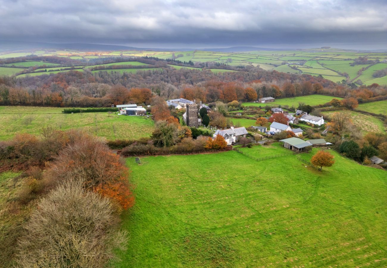 Cottage in Brayford - Church House Annexe