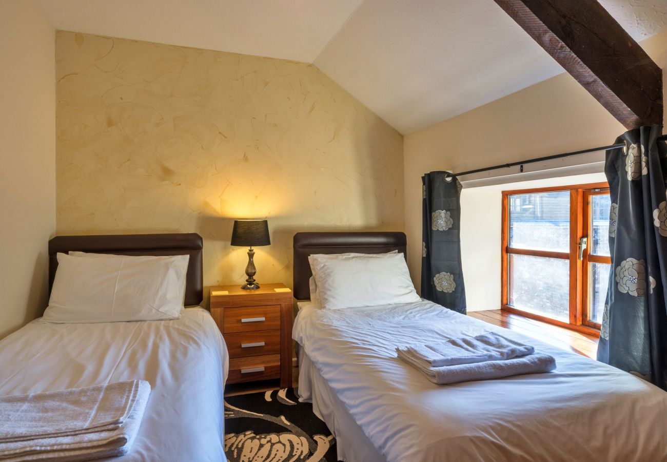 Cottage in Aylesbeare - Mill Cottage, Great Houndbeare Farm