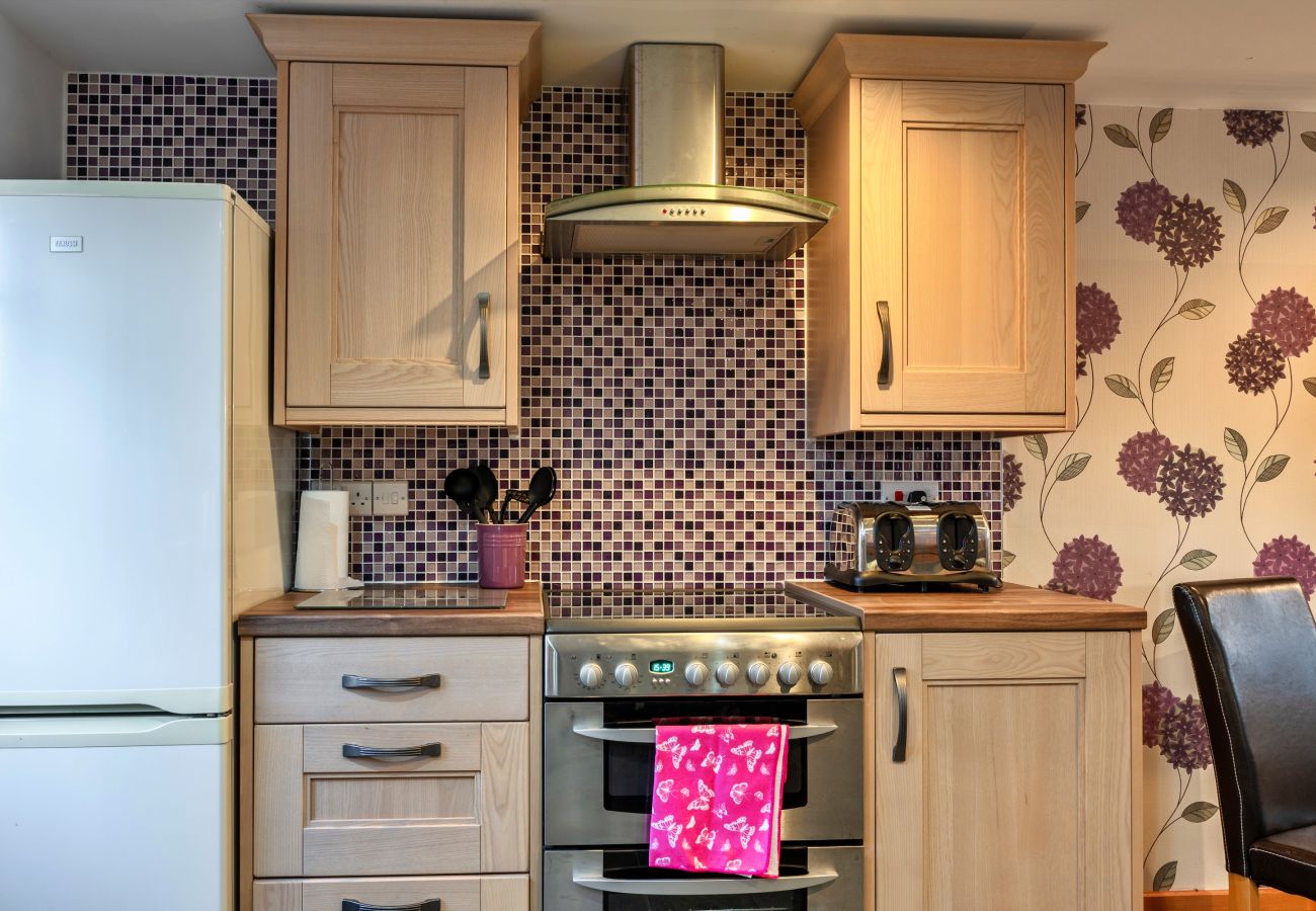 Cottage in Aylesbeare - Ivy Cottage, Great Houndbeare Farm