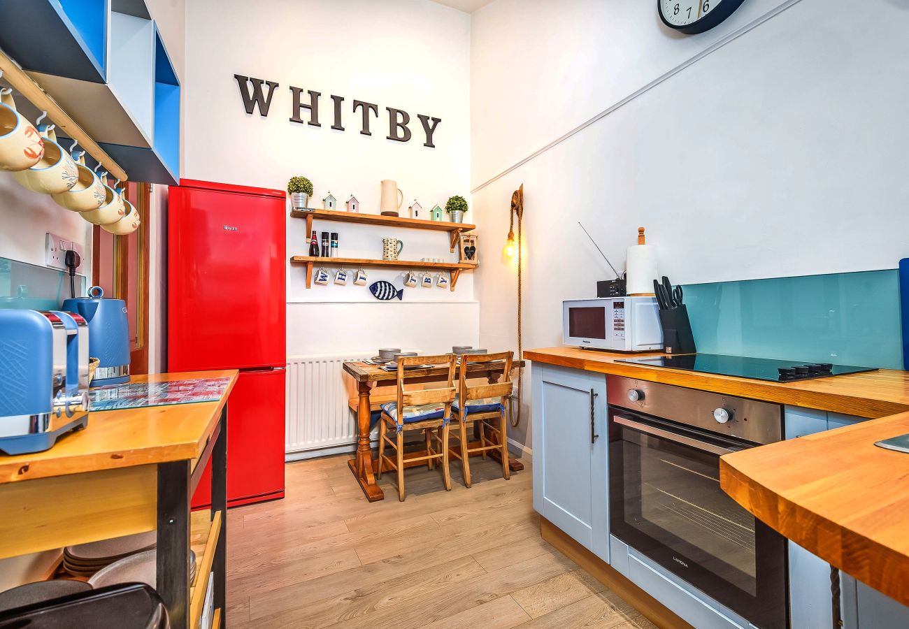 Cottage in Whitby - No.3 Sandside