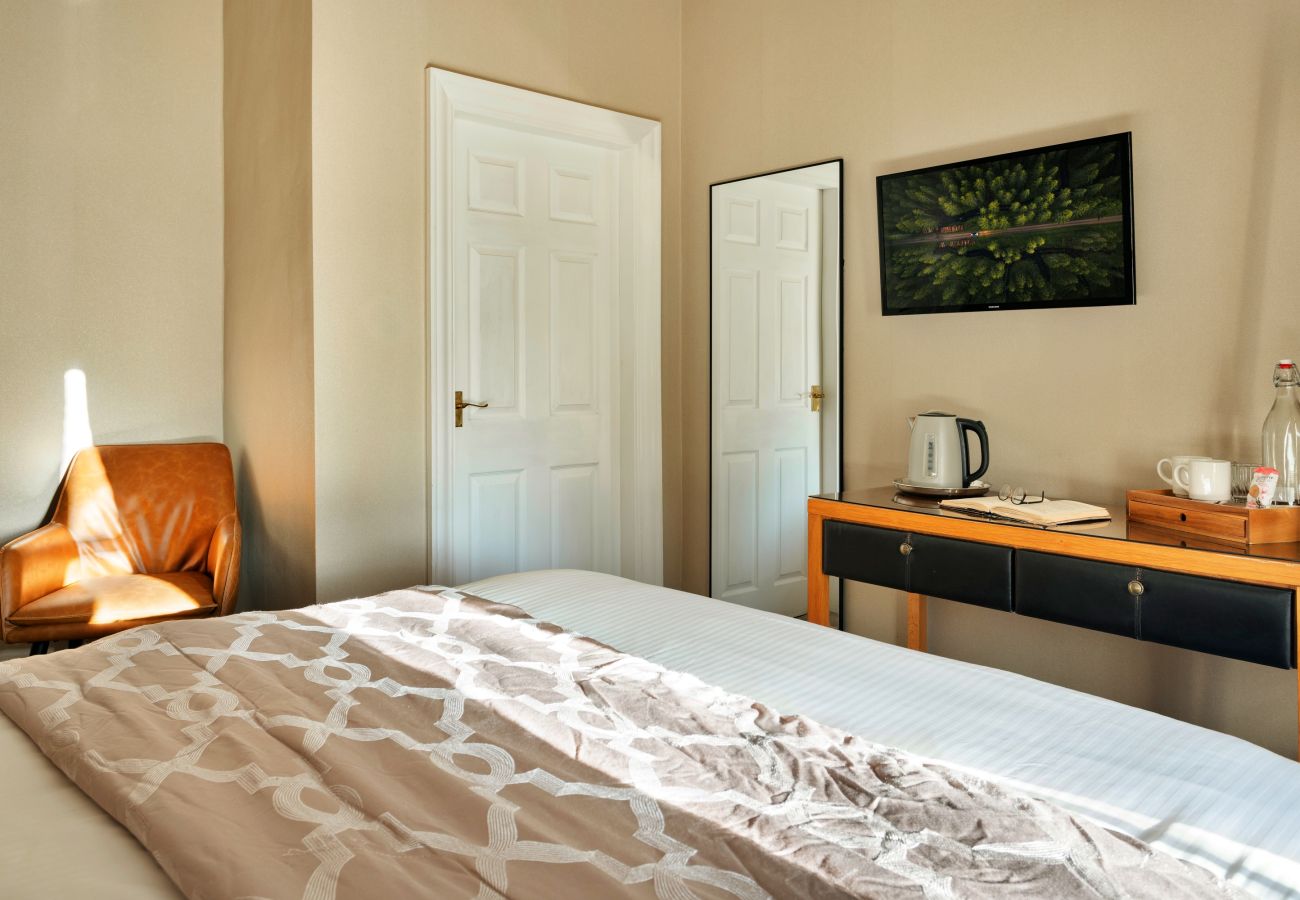 Rent by room in Windermere - Howbeck Guest Rooms - Kilnhow