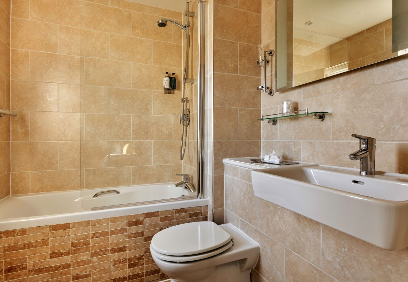 Rent by room in Windermere - Howbeck Guest Rooms - Lowthwaite