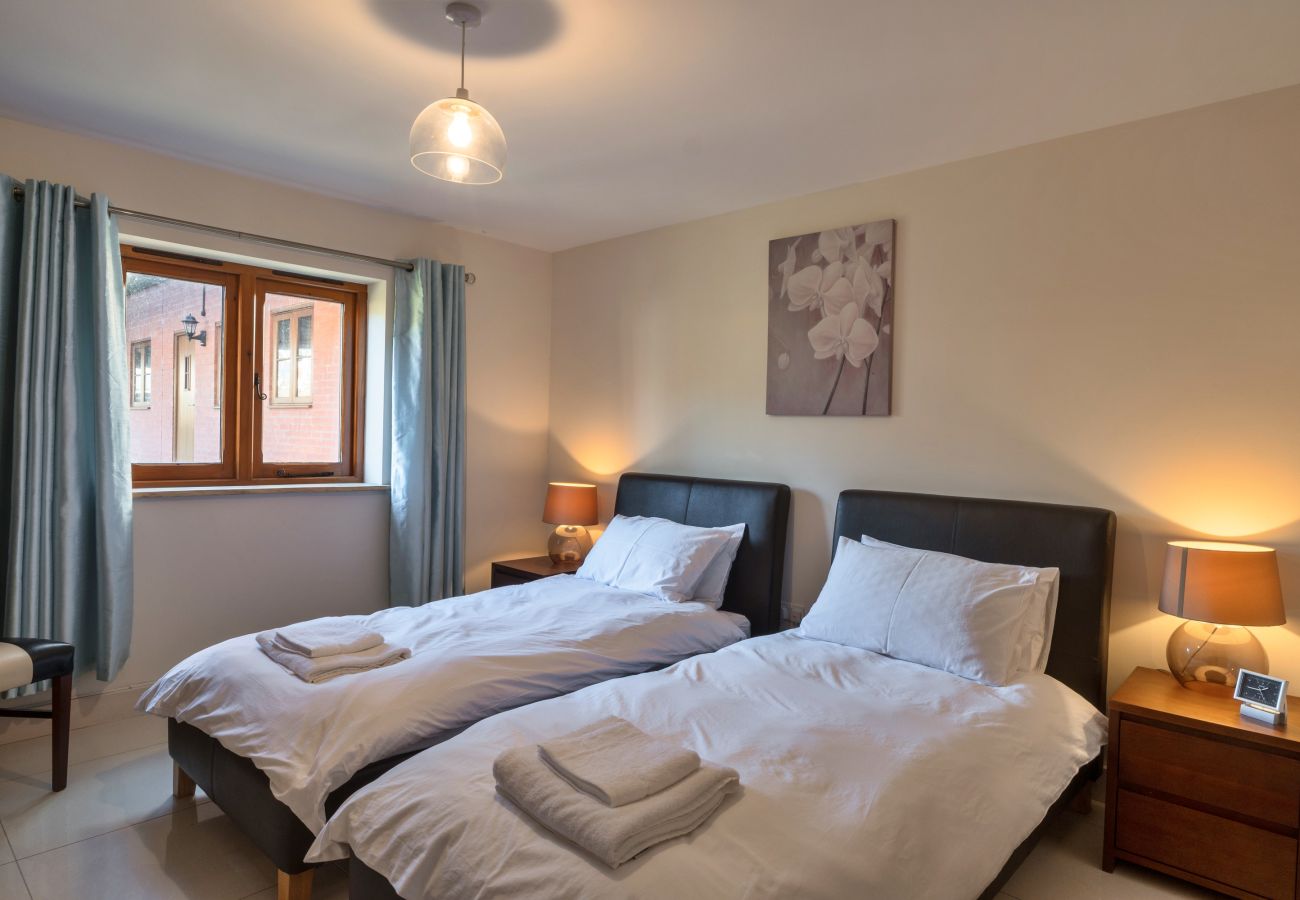 Cottage in Aylesbeare - Cob Barn, Great Houndbeare Farm