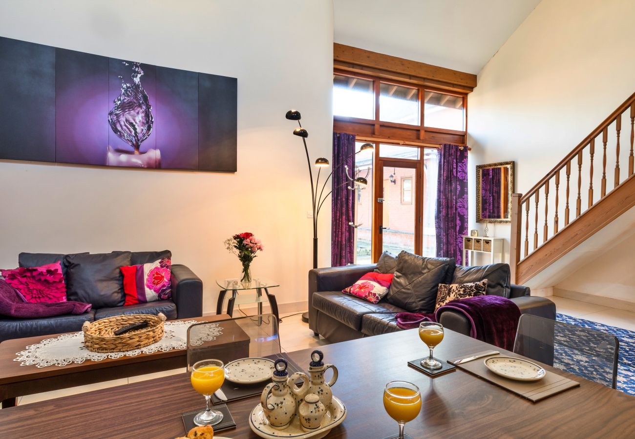 Cottage in Aylesbeare - Cob Barn, Great Houndbeare Farm