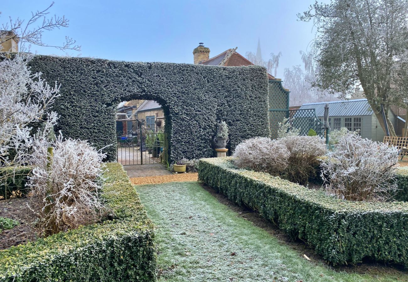 Cottage in Godmanchester - The Potting Shed at Island Hall