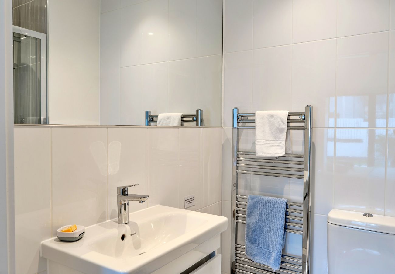 Huis in Westward Ho - Tides 45