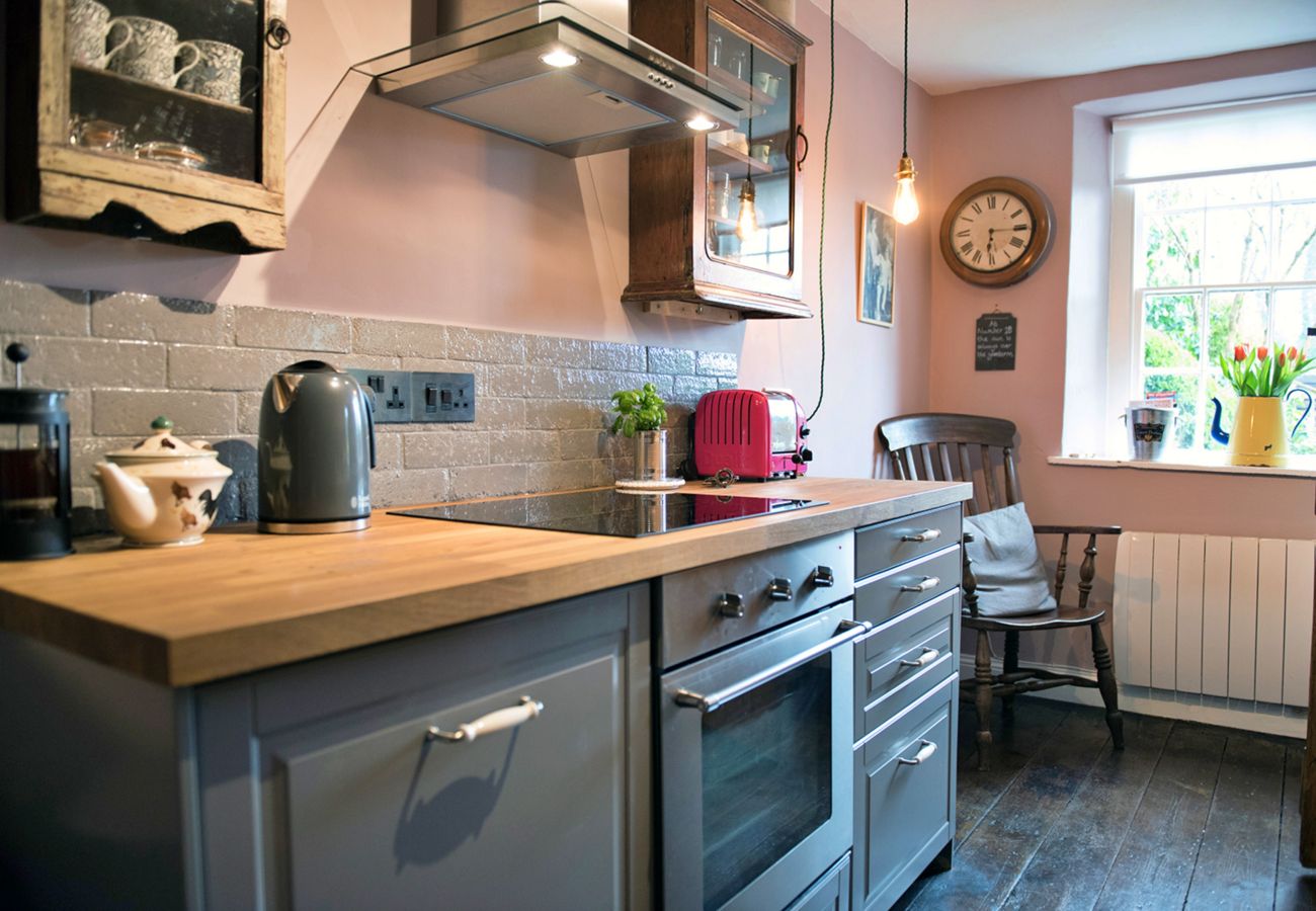 Cottage in Wingfield - Flittermouse Cottage