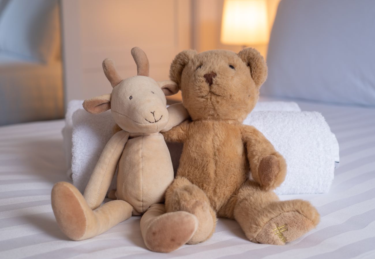 Chalet in Errol - Silverwood Hideaway Lodge