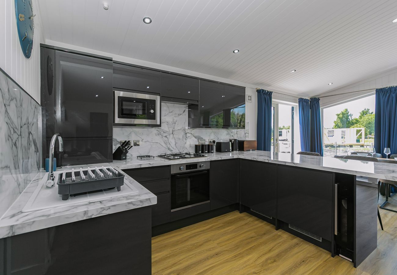 Chalet in Errol - Silverwood Family Lodge