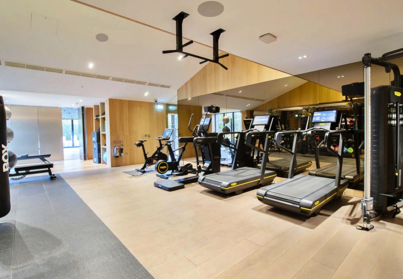 Huis in Lechlade - The Glass House at The Lakes by Yoo