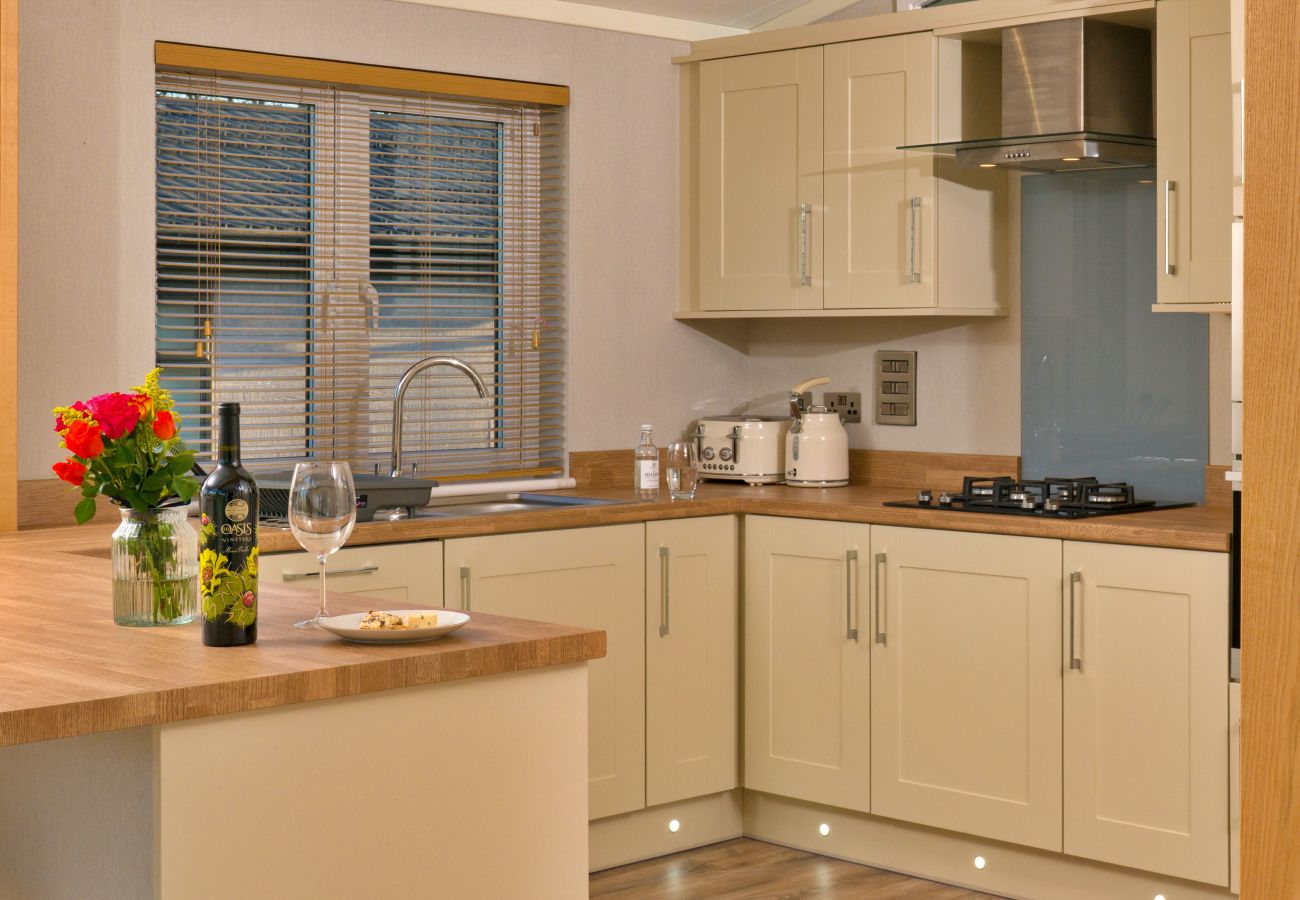 Chalet in Bourn - Heron Luxury Lodge