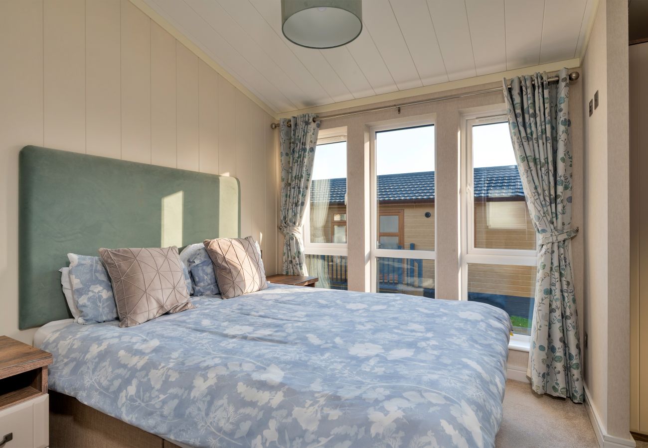 Chalet in Bourn - Osprey Luxury Lodge