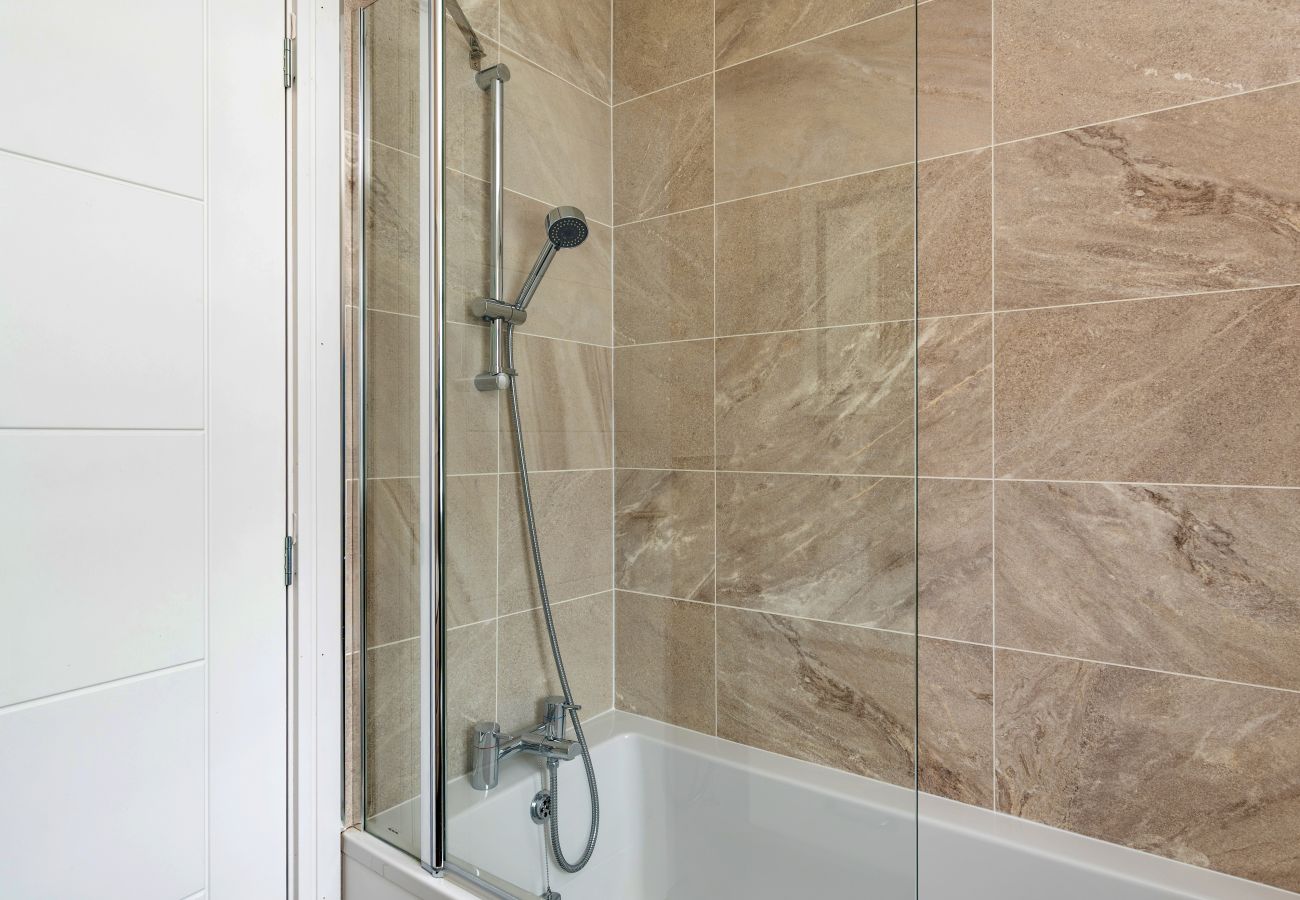 Chalet in Bourn - Pembroke Luxury Lodge