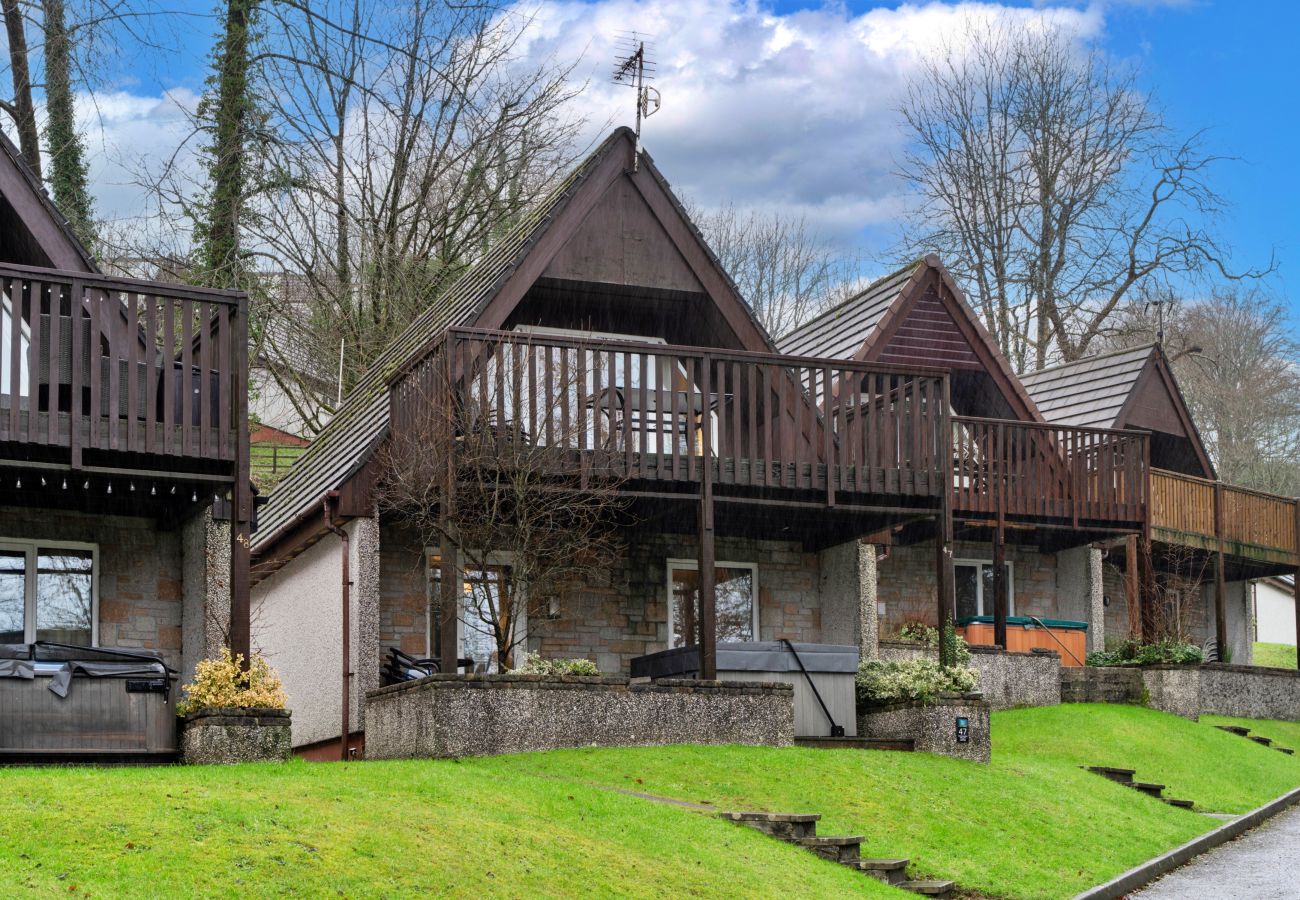 Chalet in Callington - Toblerone Lodge