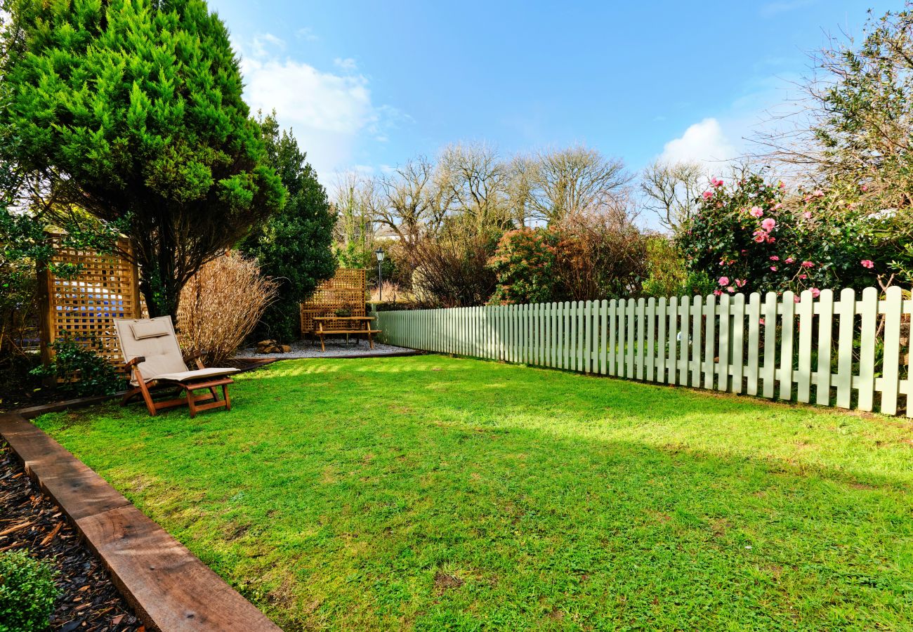Cottage in Nancledra - Mill Stone Cottage